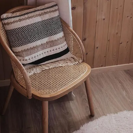 Hidden Retreats Snowpeak Boutique شقة Brienzwiler