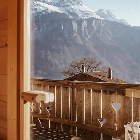 Hidden Retreats Snowpeak Boutique * Brienzwiler