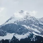 Appartement Hidden Retreats Snowpeak Boutique *
