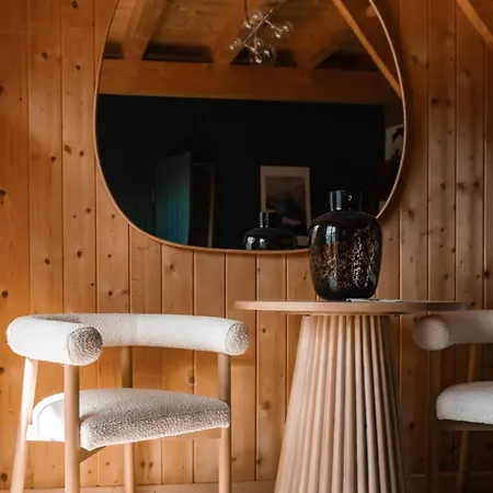 Hidden Retreats Snowpeak Boutique Lejlighed