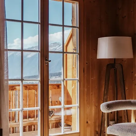 Hidden Retreats Snowpeak Boutique Brienzwiler