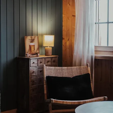 Hidden Retreats Snowpeak Boutique Brienzwiler